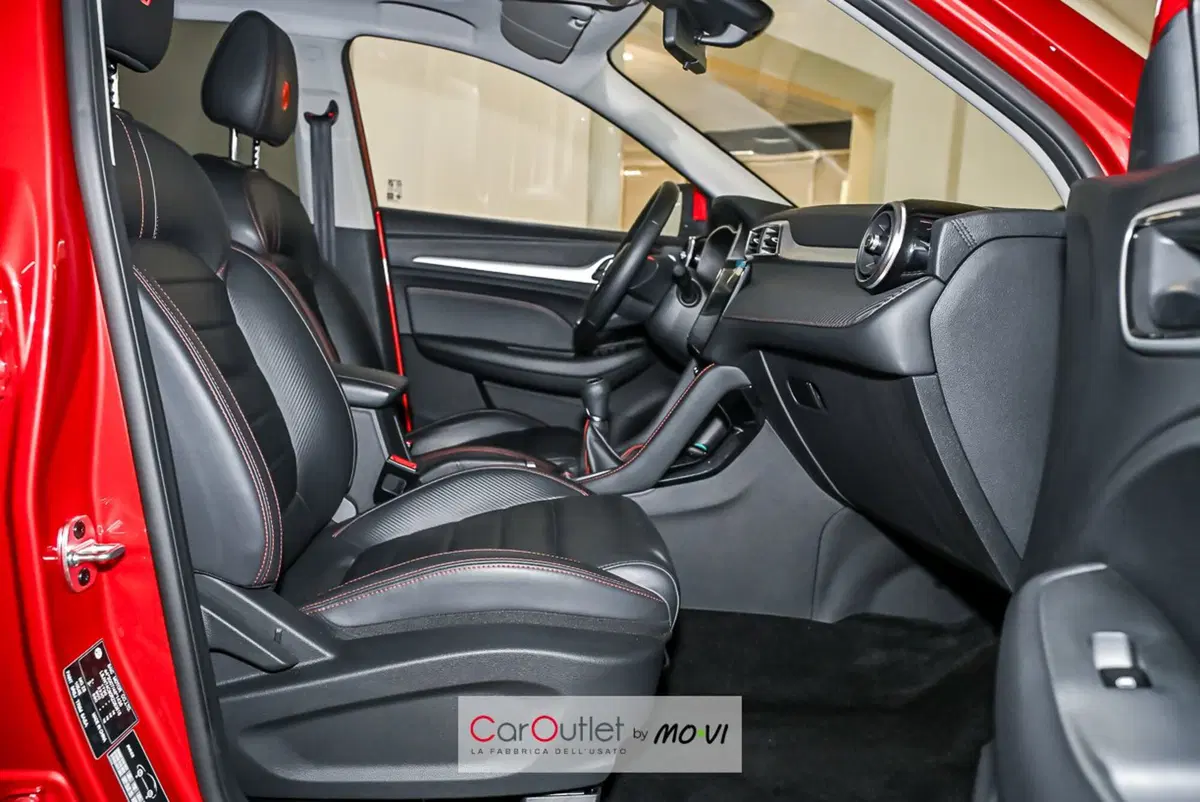 Mg ZS (2021-->) usata a Genova (10)