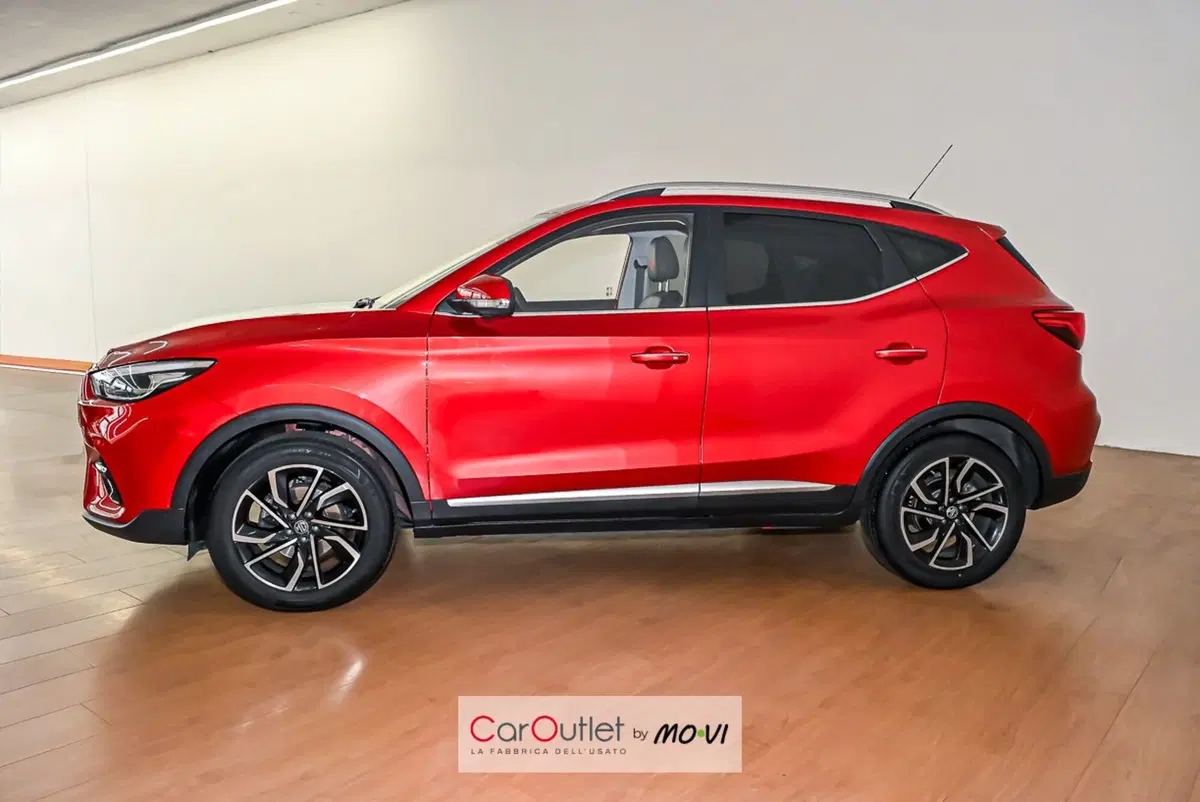 Mg ZS (2021-->) usata a Genova (3)