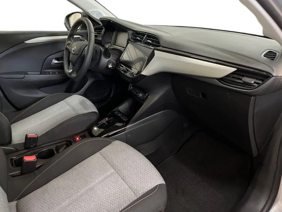Opel Corsa usata a Bari (9)
