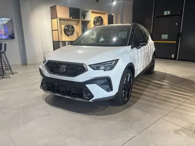 SEAT Arona 1.0 ecotsi Black Edition 95cv nuova a Ferrara