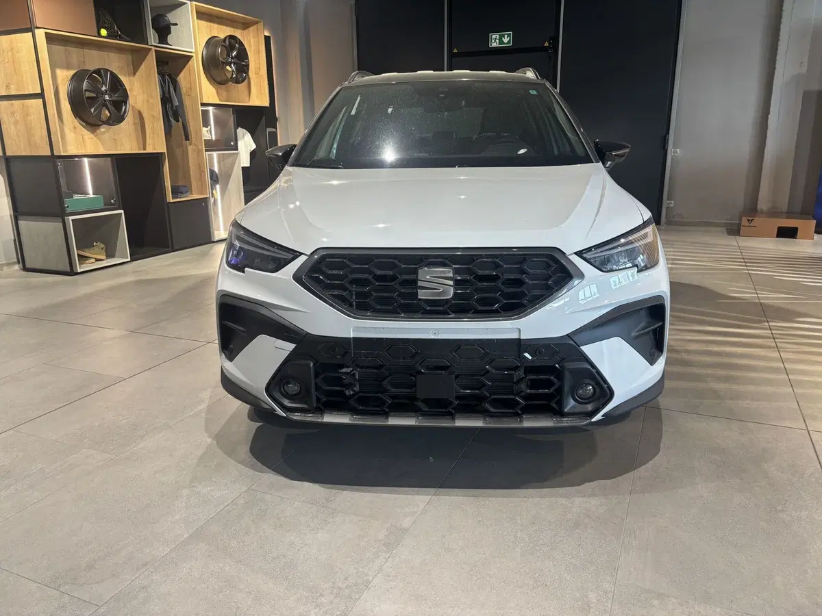 SEAT Arona nuova a Ferrara (2)