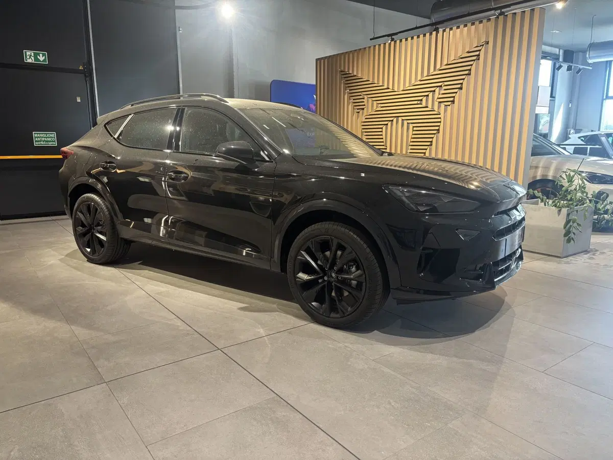 Cupra Formentor nuova a Ferrara (3)