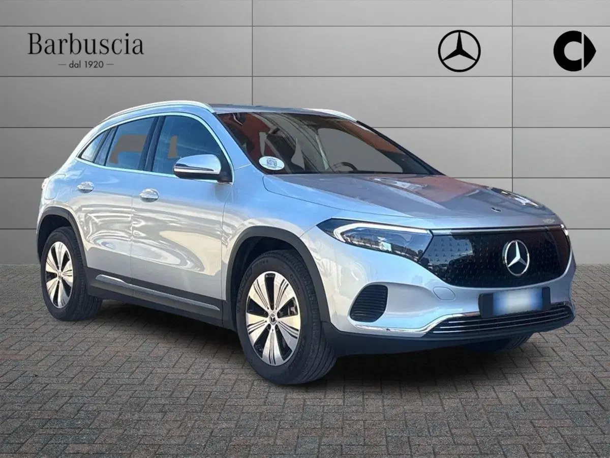 Mercedes-Benz EQA usata a Pescara (2)