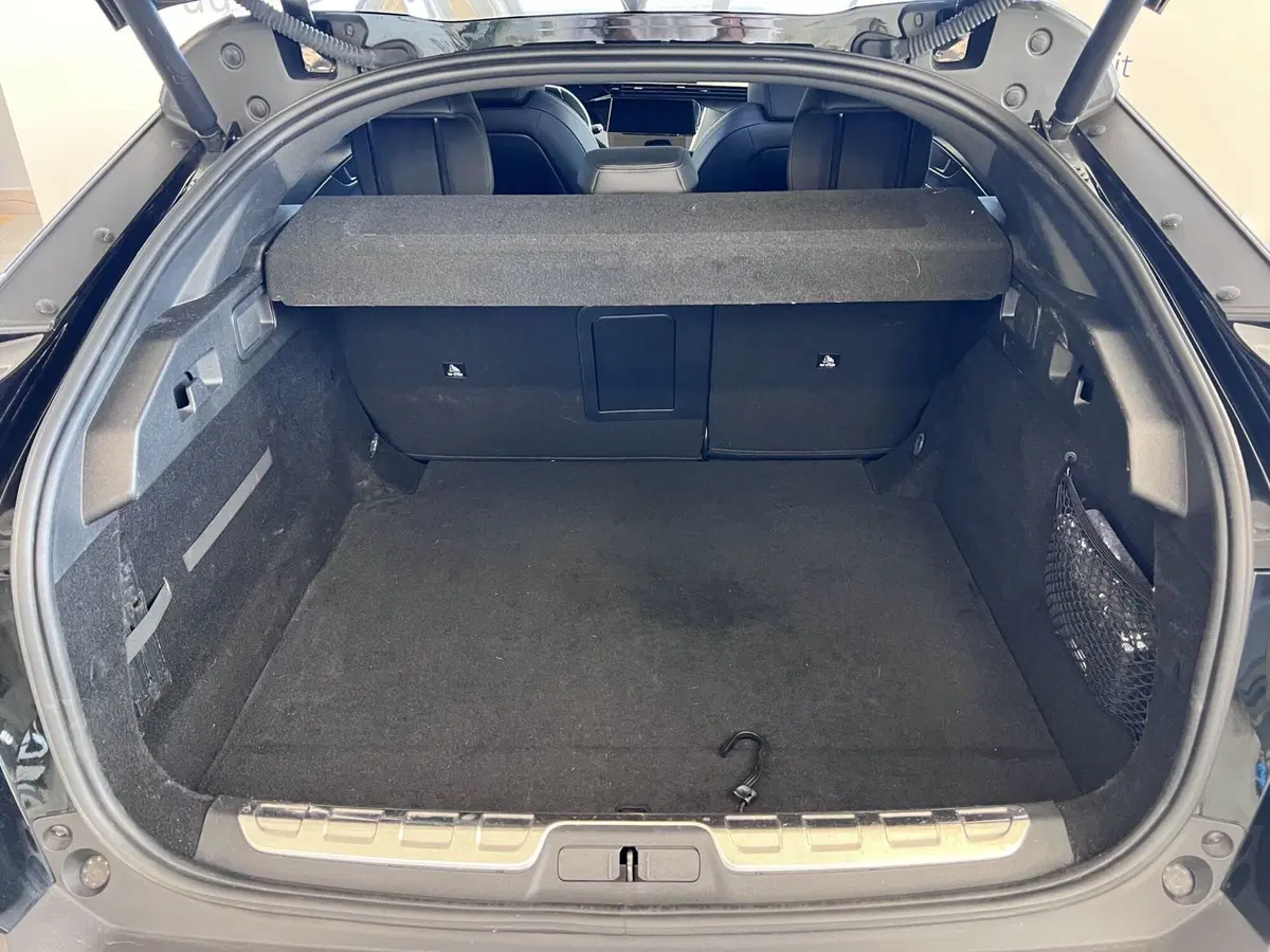 Peugeot 408 usata a Bari (11)