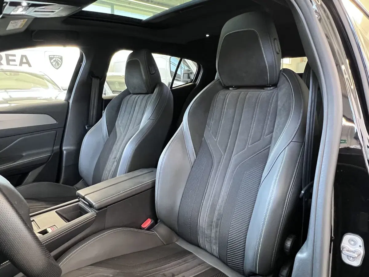 Peugeot 408 usata a Bari (17)