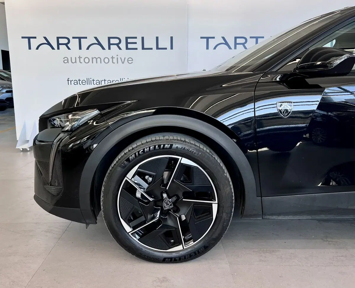 Peugeot 408 usata a Bari (4)