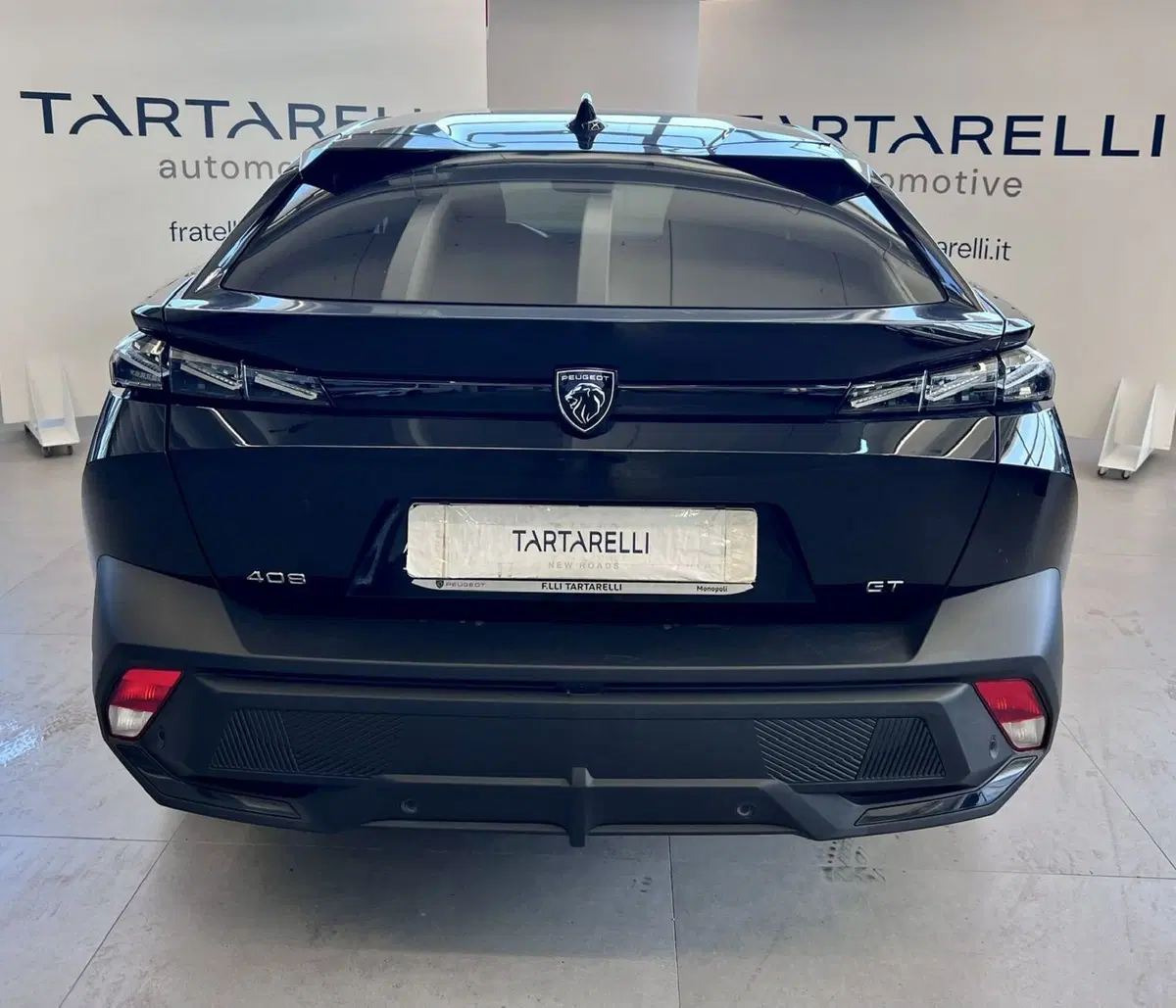 Peugeot 408 usata a Bari (6)