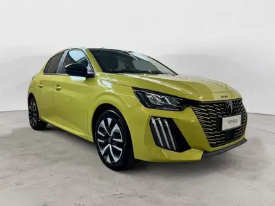 Peugeot 208 1.2 turbo Business 100cv nuova a Monopoli