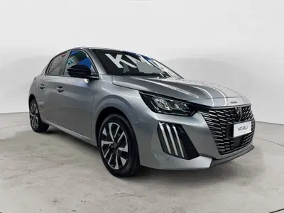 Peugeot 208 Turbo 110 S&S 5 porte Allure nuova a Monopoli