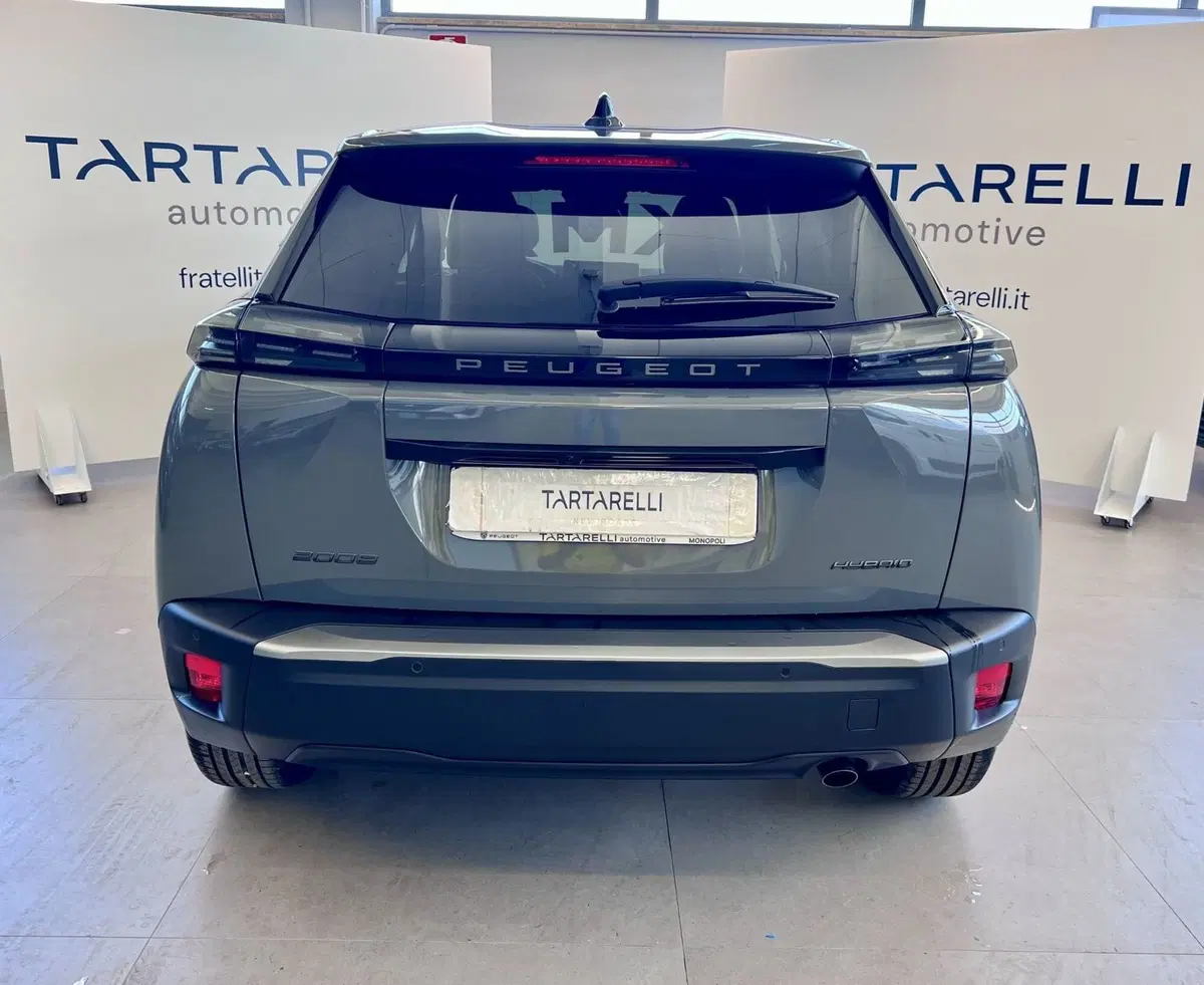 Peugeot 2008 nuova a Bari (6)