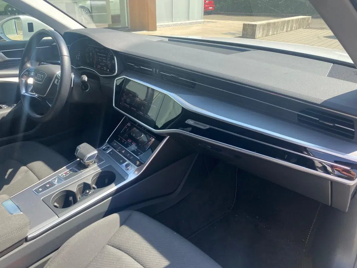 Audi A6 Avant usata a Como (11)