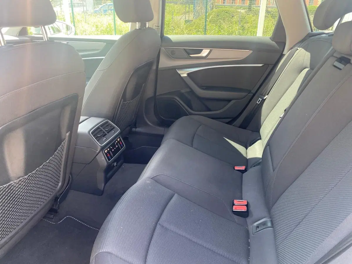 Audi A6 Avant usata a Como (18)