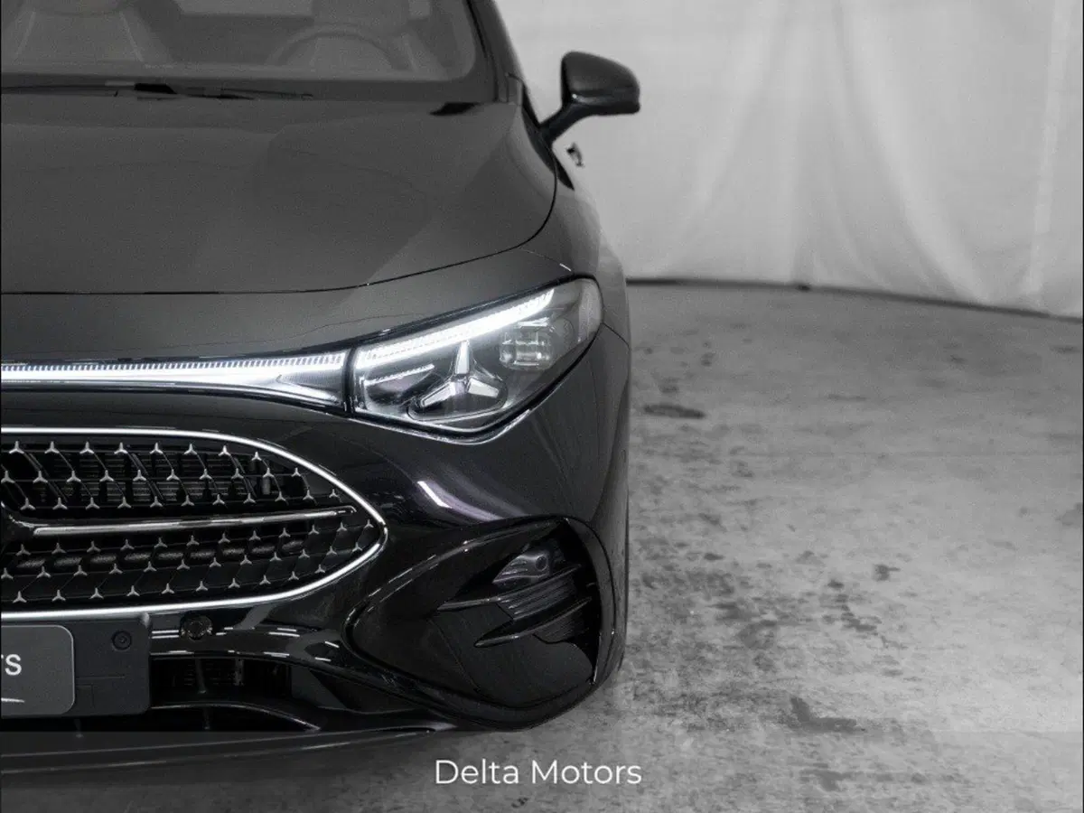 Mercedes-Benz CLA nuova a Macerata (4)