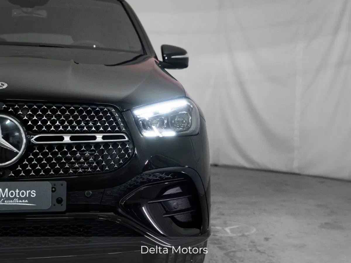Mercedes-Benz GLE Coupé nuova a Macerata (6)