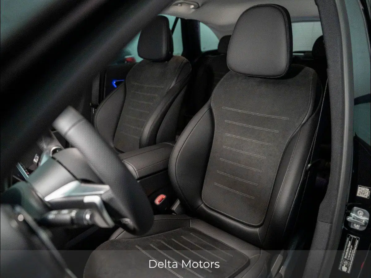 Mercedes-Benz GLC SUV nuova a Macerata (12)