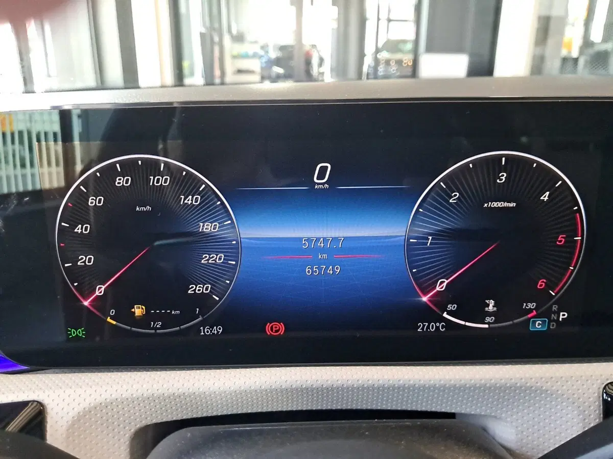 Mercedes-Benz Classe A usata a Salerno (9)