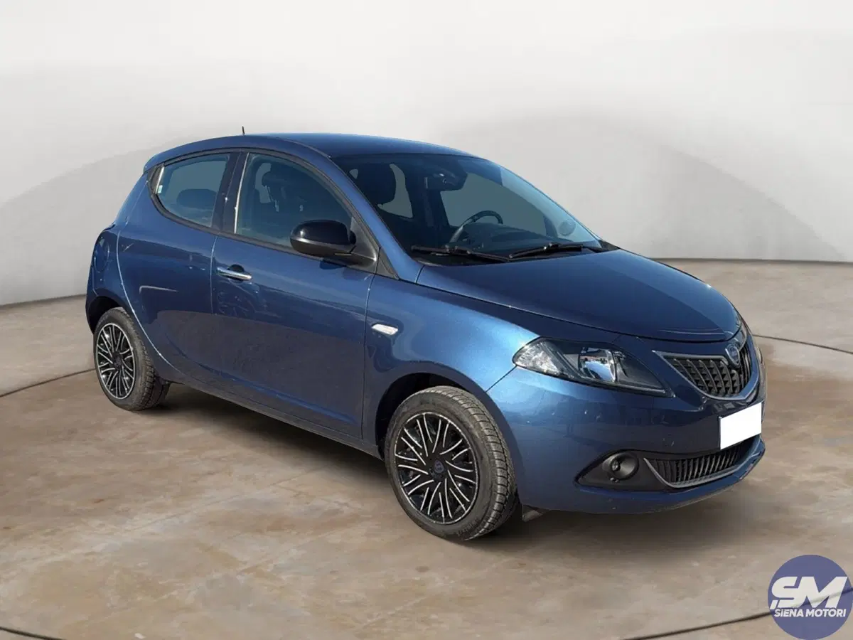 Lancia Ypsilon usata a Firenze (4)