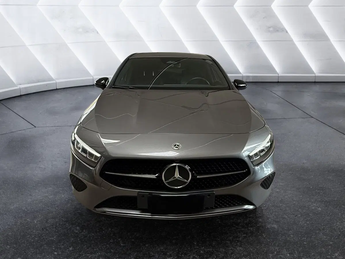 Mercedes-Benz Classe A usata a Napoli (2)