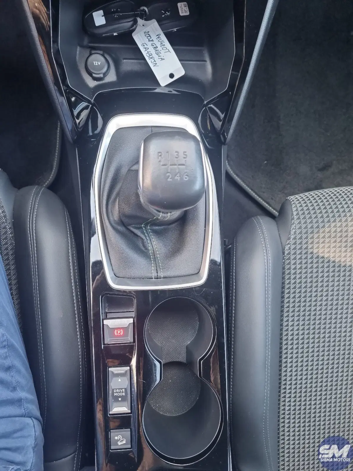 Peugeot 2008 usata a Siena (12)