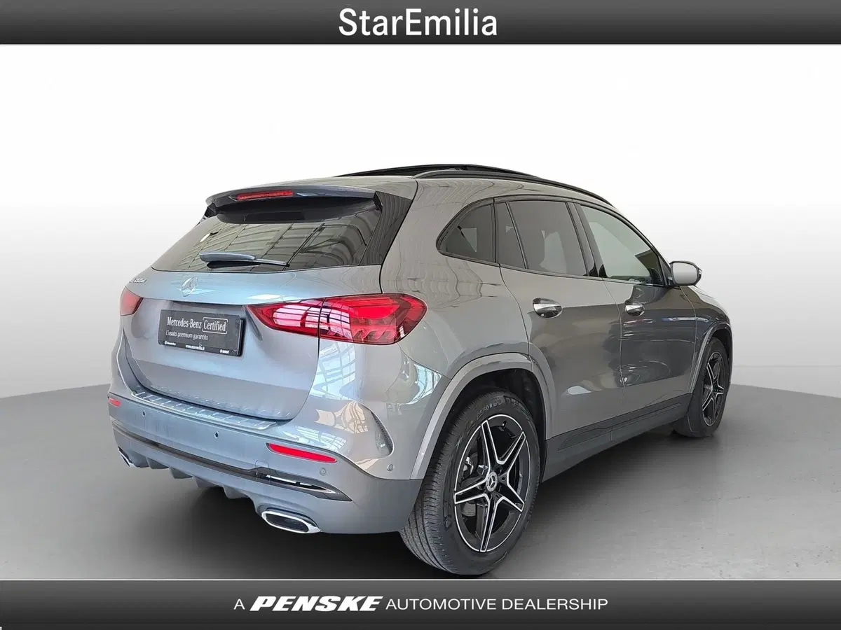 Mercedes-Benz GLA SUV nuova a Ferrara (5)