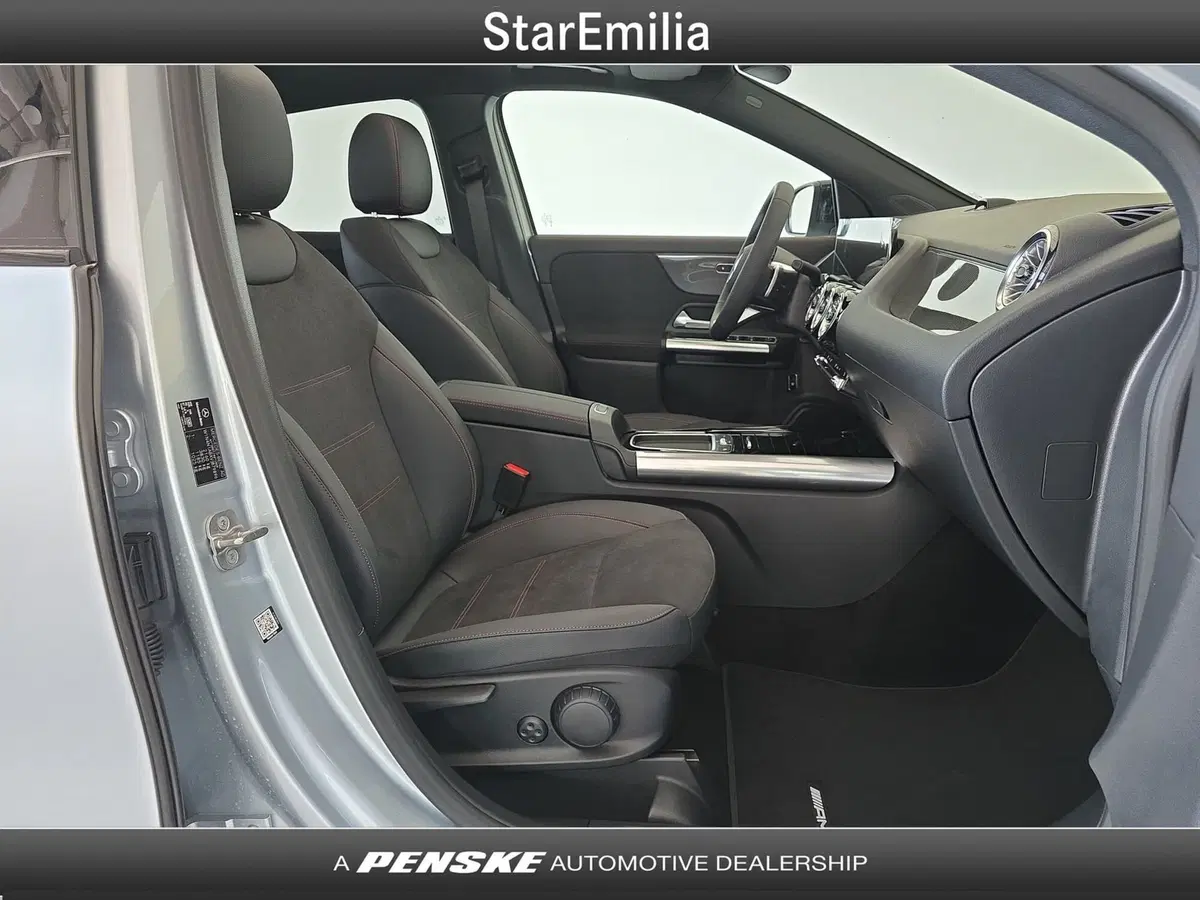 Mercedes-Benz GLA SUV nuova a Ferrara (17)