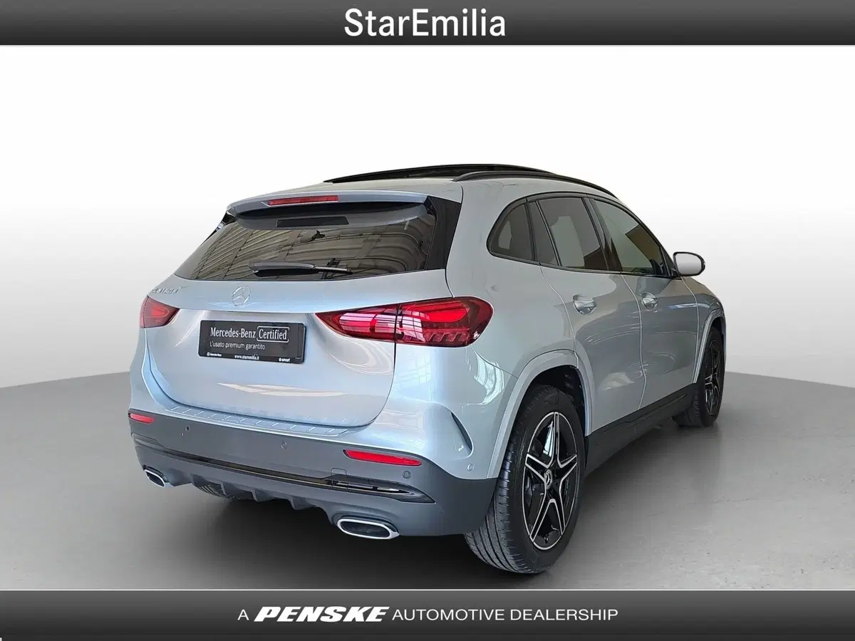 Mercedes-Benz GLA SUV nuova a Ferrara (5)