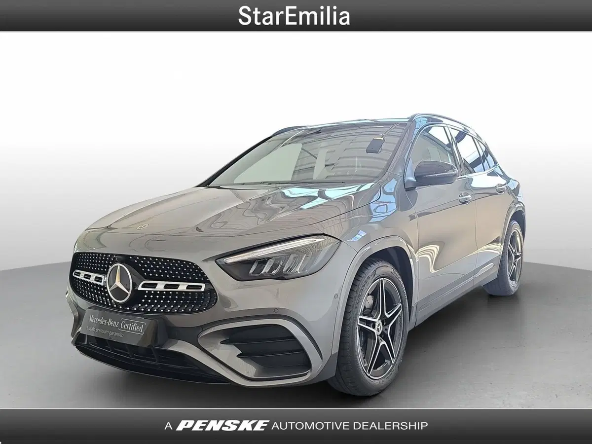 Mercedes-Benz GLA SUV nuova a Ferrara