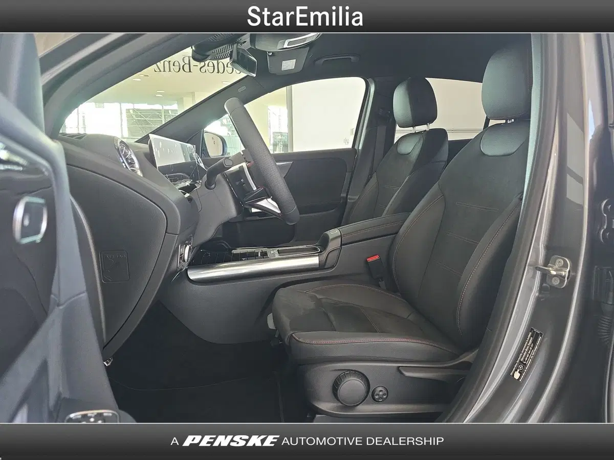 Mercedes-Benz GLA SUV nuova a Ferrara (10)