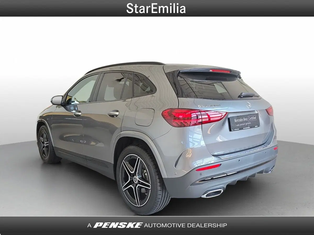 Mercedes-Benz GLA SUV nuova a Ferrara (3)