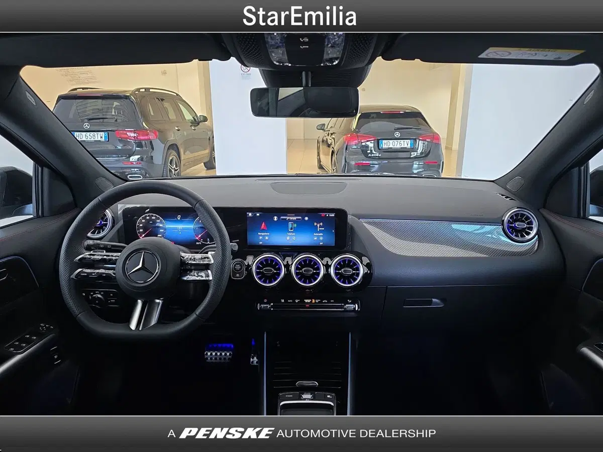 Mercedes-Benz GLA SUV nuova a Ferrara (9)
