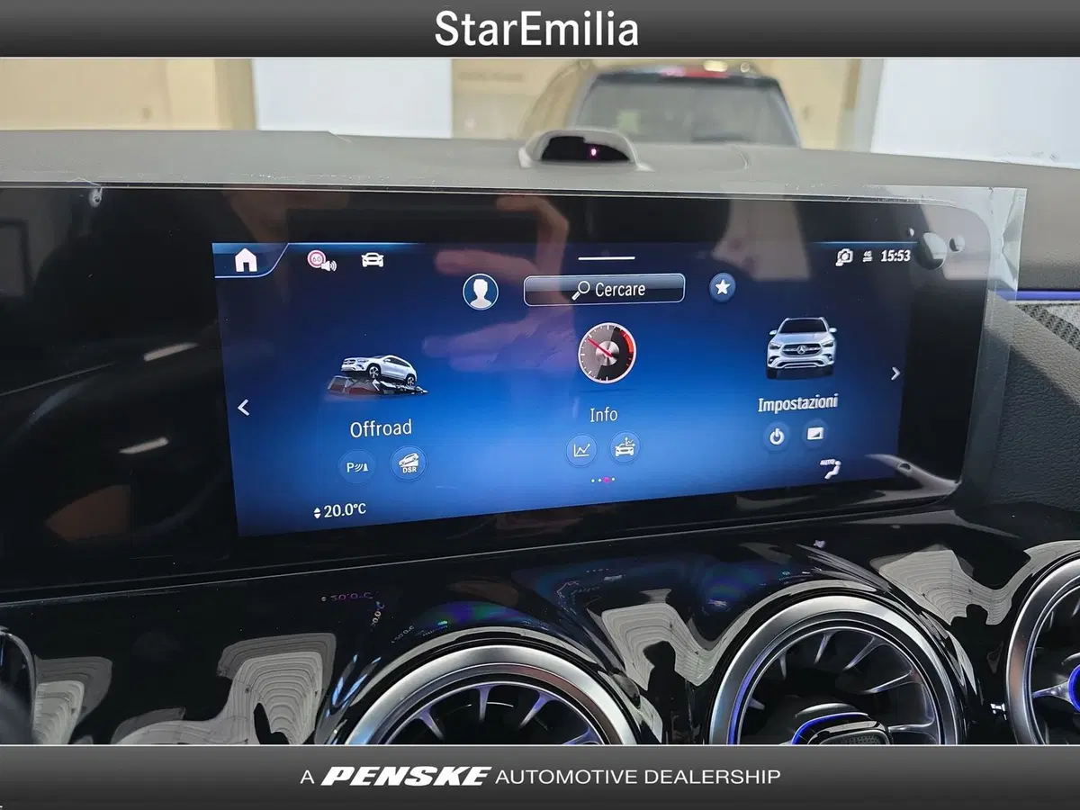 Mercedes-Benz GLA SUV nuova a Ferrara (14)