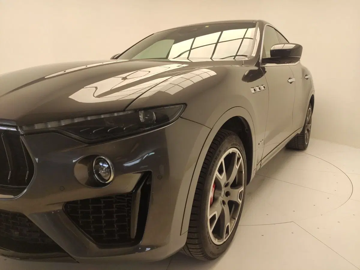 Maserati Levante usata a Avellino