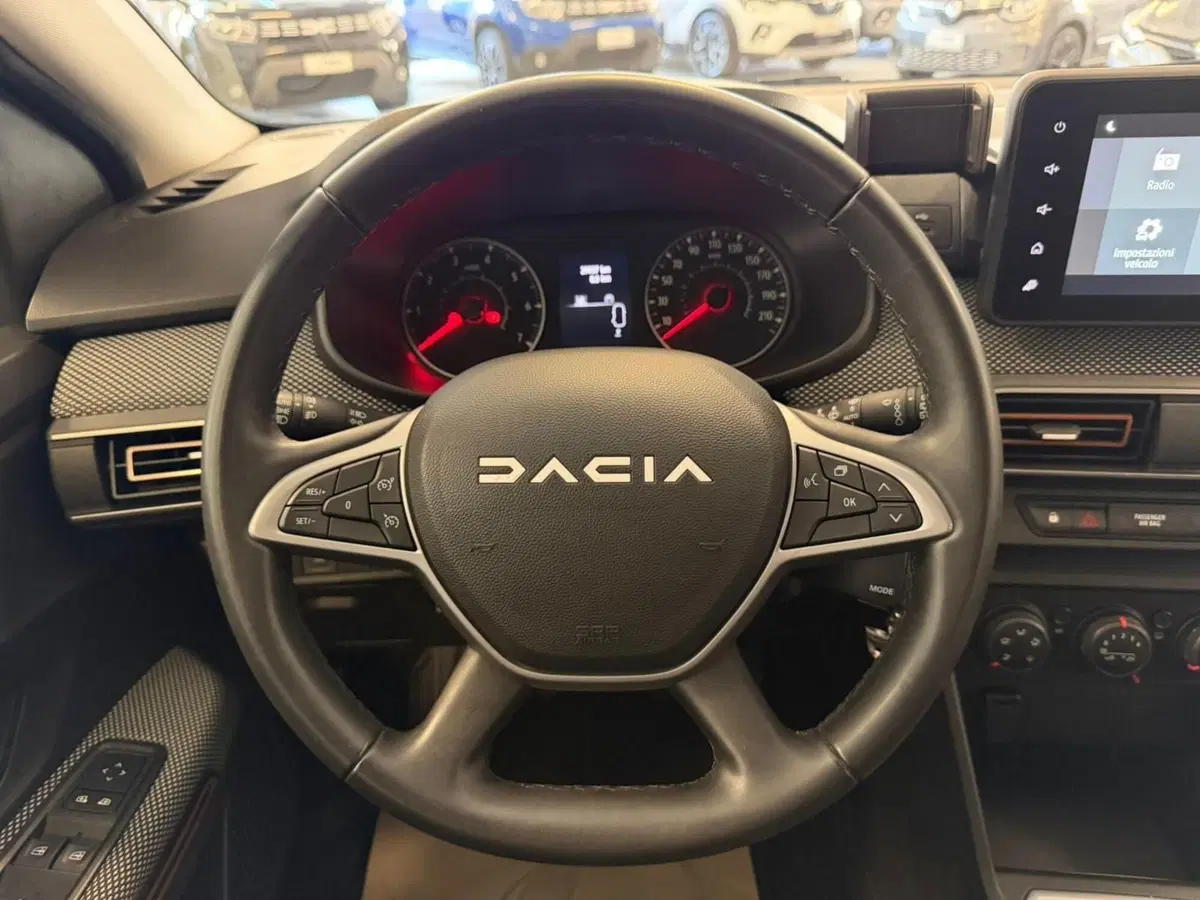 Dacia Sandero usata a Brescia (13)