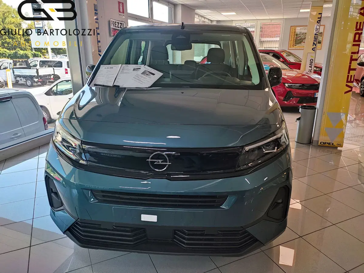 Opel Combo nuova a Prato (2)