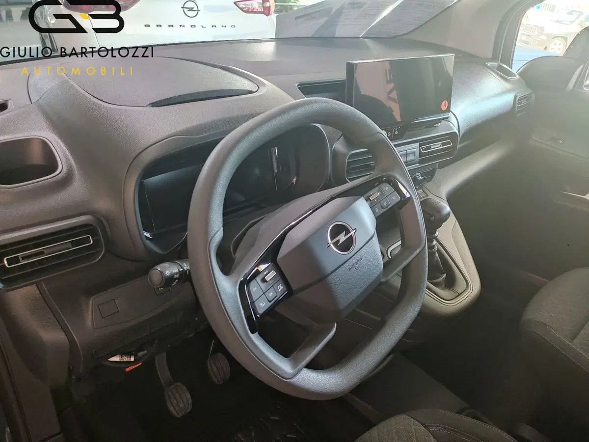 Opel Combo nuova a Prato (5)