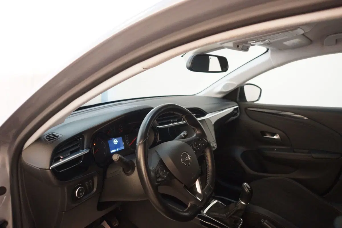 Opel Corsa usata a Torino (11)