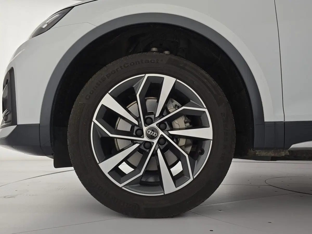 Audi Q5 Sportback usata a Cuneo (8)