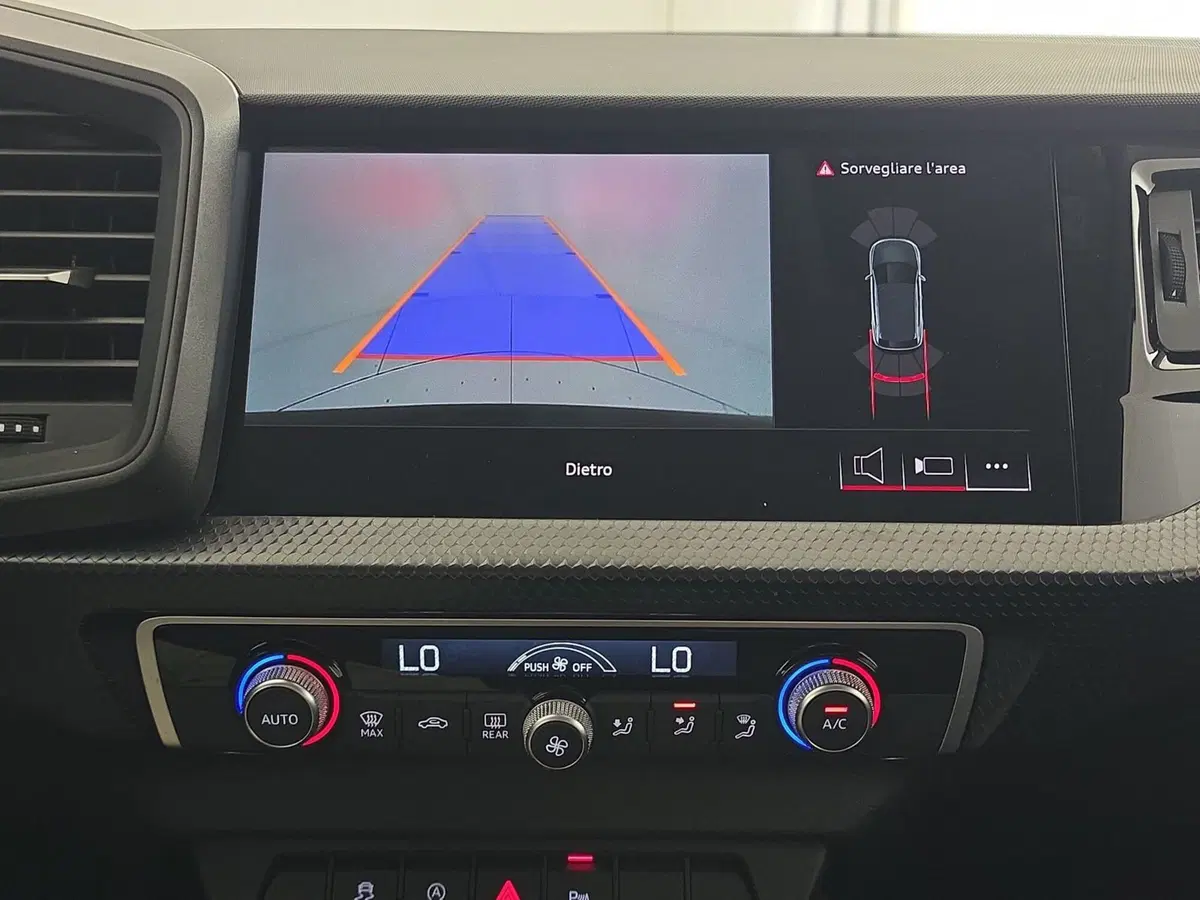 Audi A1 allstreet usata a Alessandria (16)
