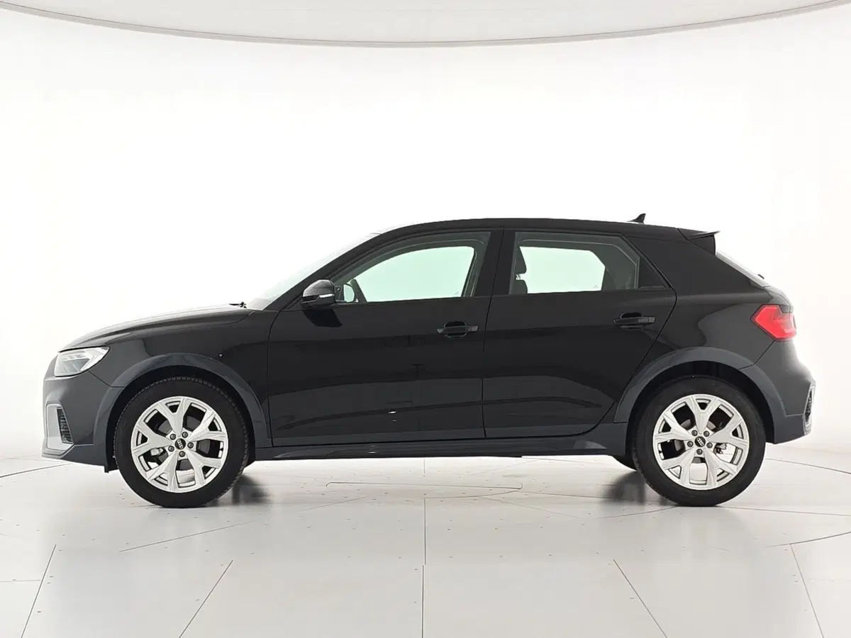 Audi A1 allstreet usata a Alessandria (4)