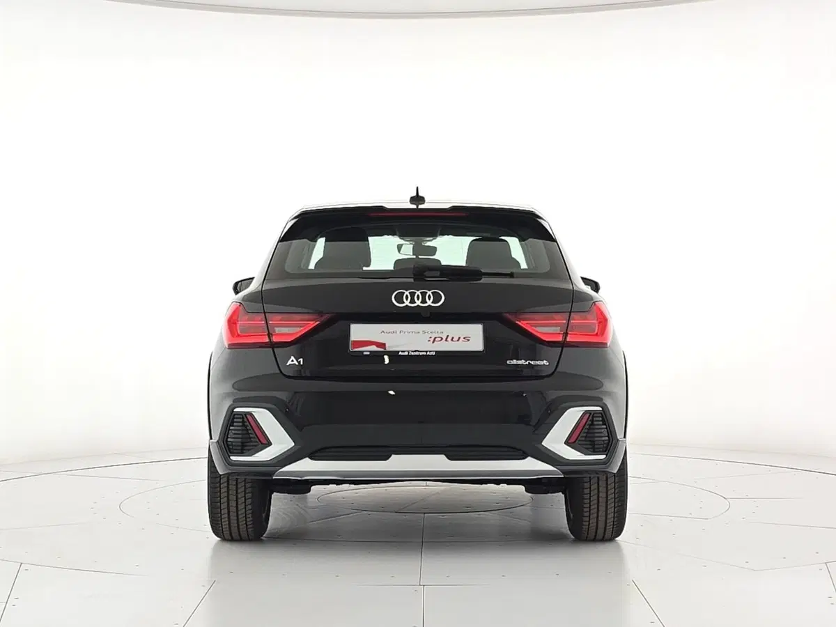 Audi A1 allstreet usata a Alessandria (6)