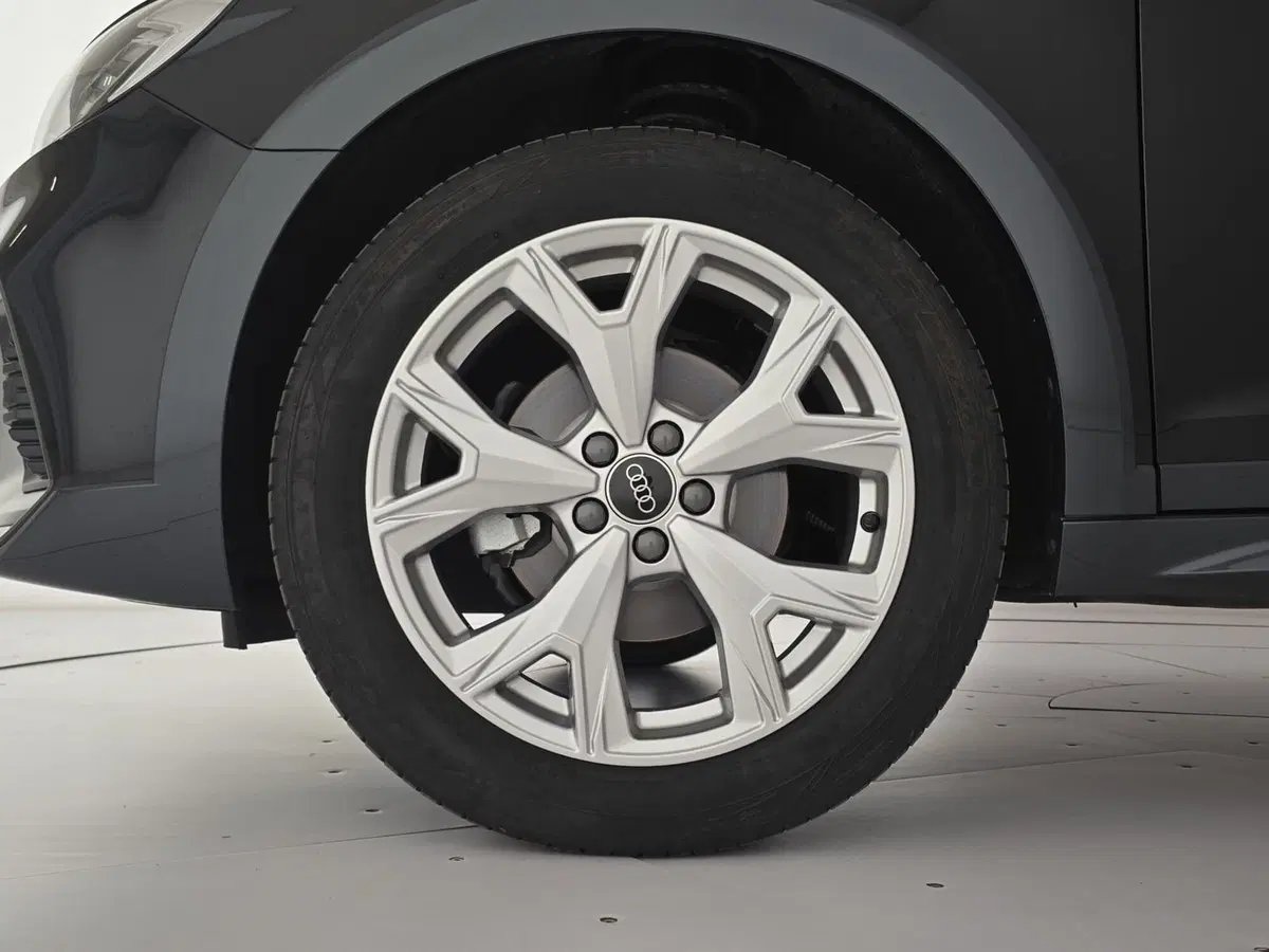 Audi A1 allstreet usata a Alessandria (8)