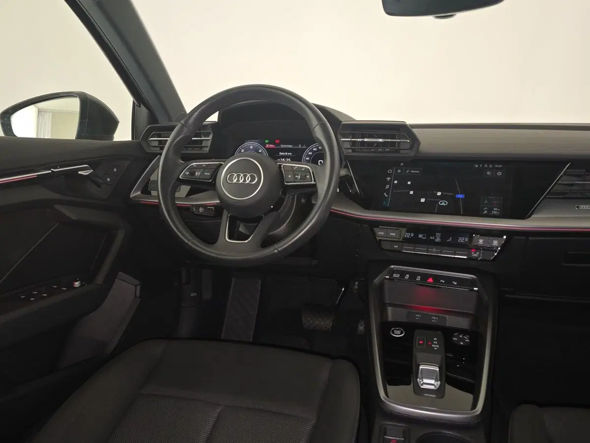 Audi A3 Sportback usata a Asti (11)