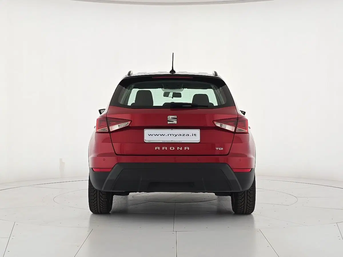 SEAT Arona usata a Asti (5)
