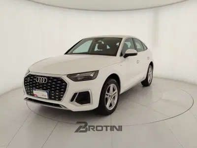 Audi Q4 Sportback 40 S line edition del 2022 usata a Massa