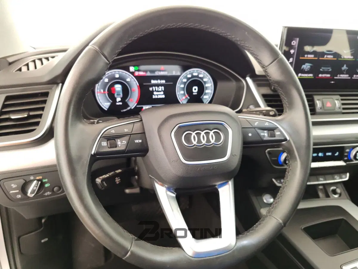 Audi Q4 Sportback usata a Massa-Carrara (14)