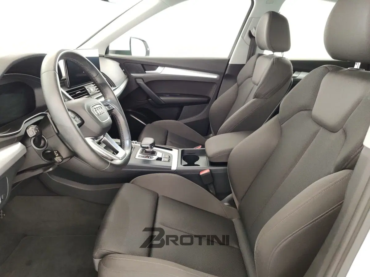 Audi Q4 Sportback usata a Massa-Carrara (7)