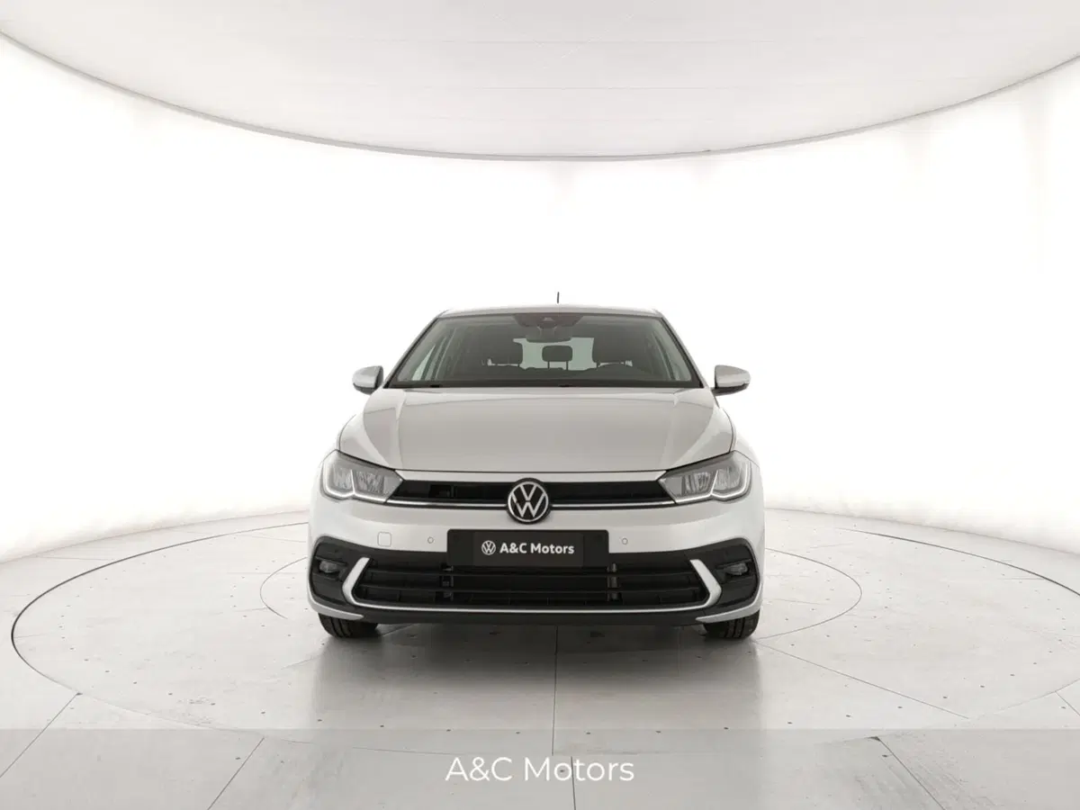 Volkswagen Polo nuova a Napoli (4)
