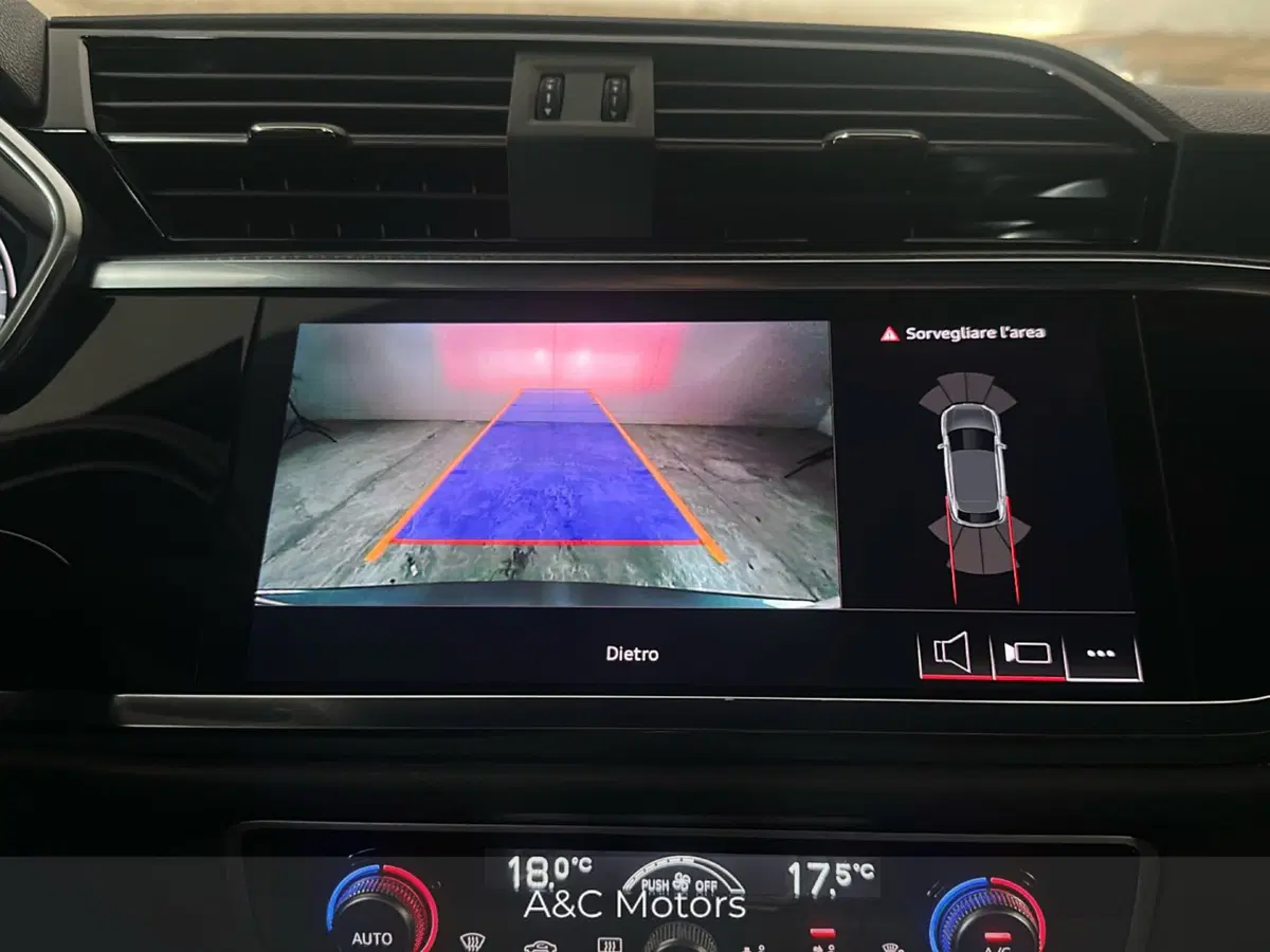 Audi Q3 Sportback usata a Napoli (14)