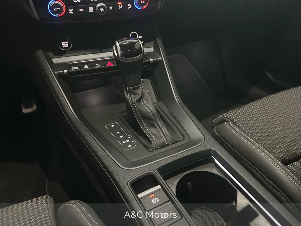 Audi Q3 Sportback usata a Napoli (15)