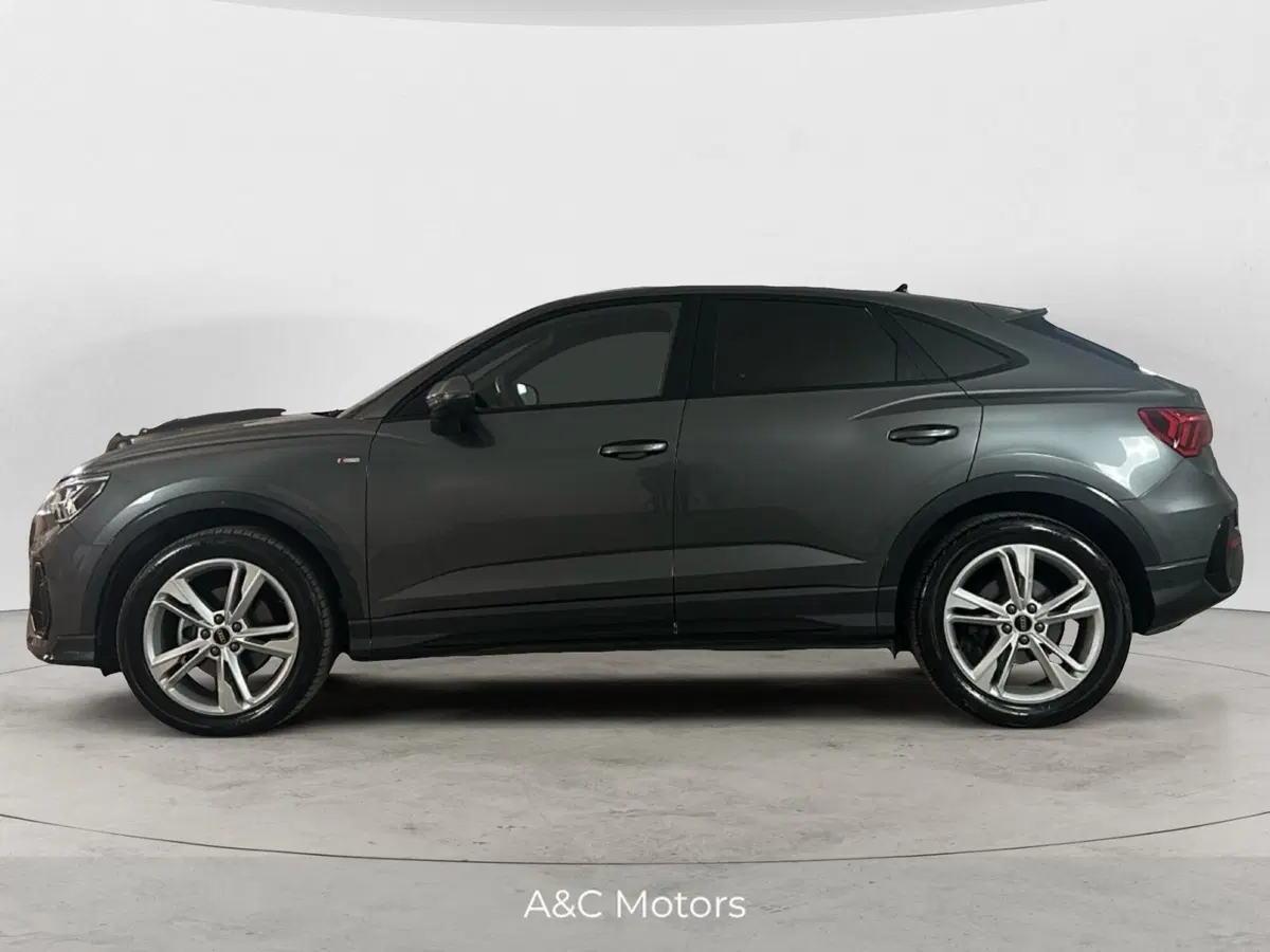 Audi Q3 Sportback usata a Napoli (3)